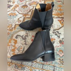 Point Toe Chelsea Boots-VEGAN